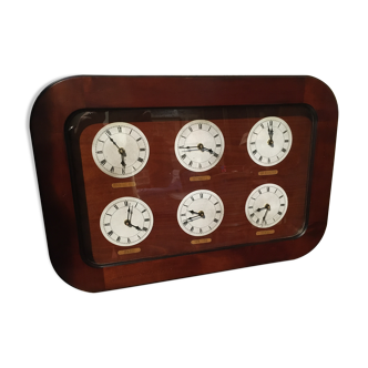 Time zone clock in solid cherry wood