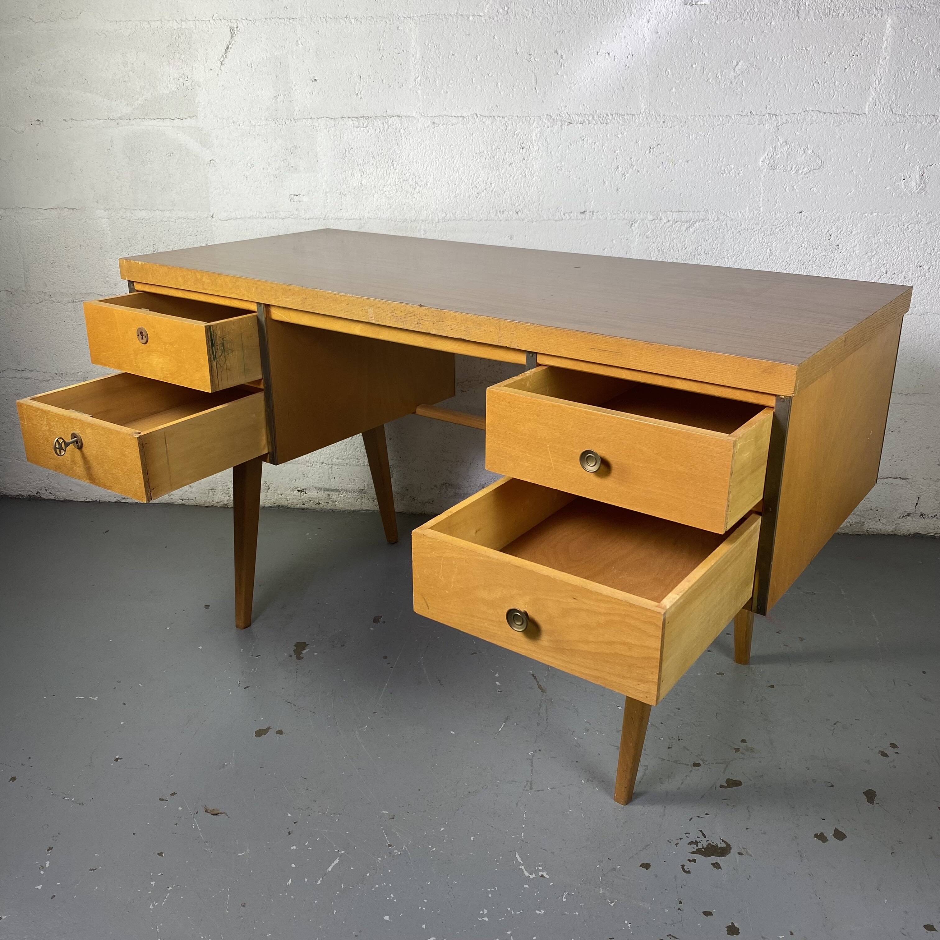 Desk Ekawerk Horn Lippe