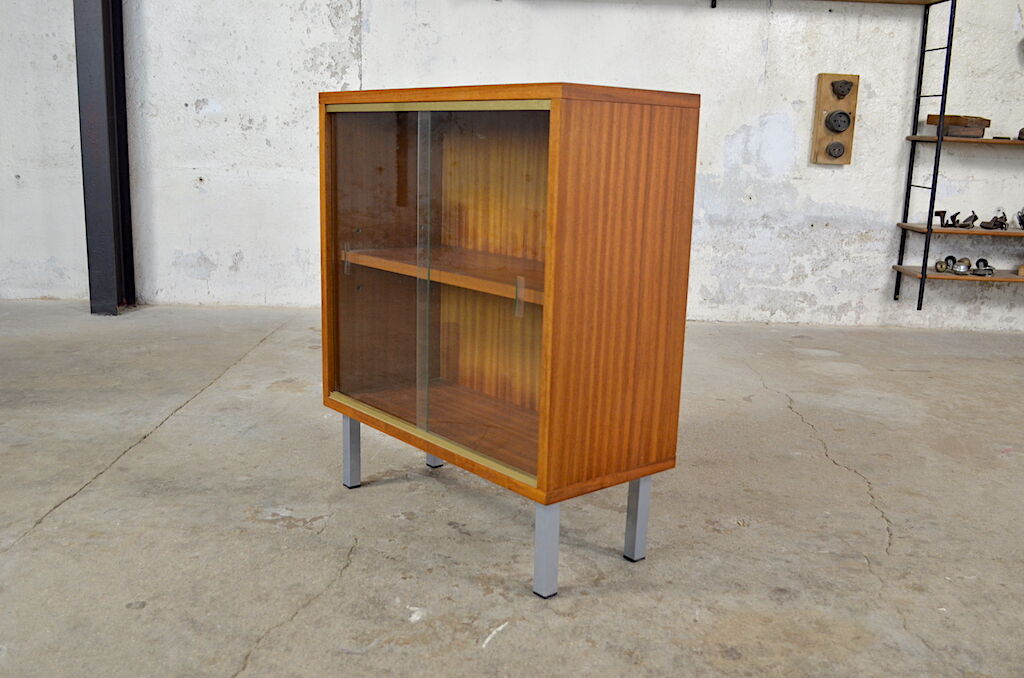 Vintage showcase Irene mahogany 1960