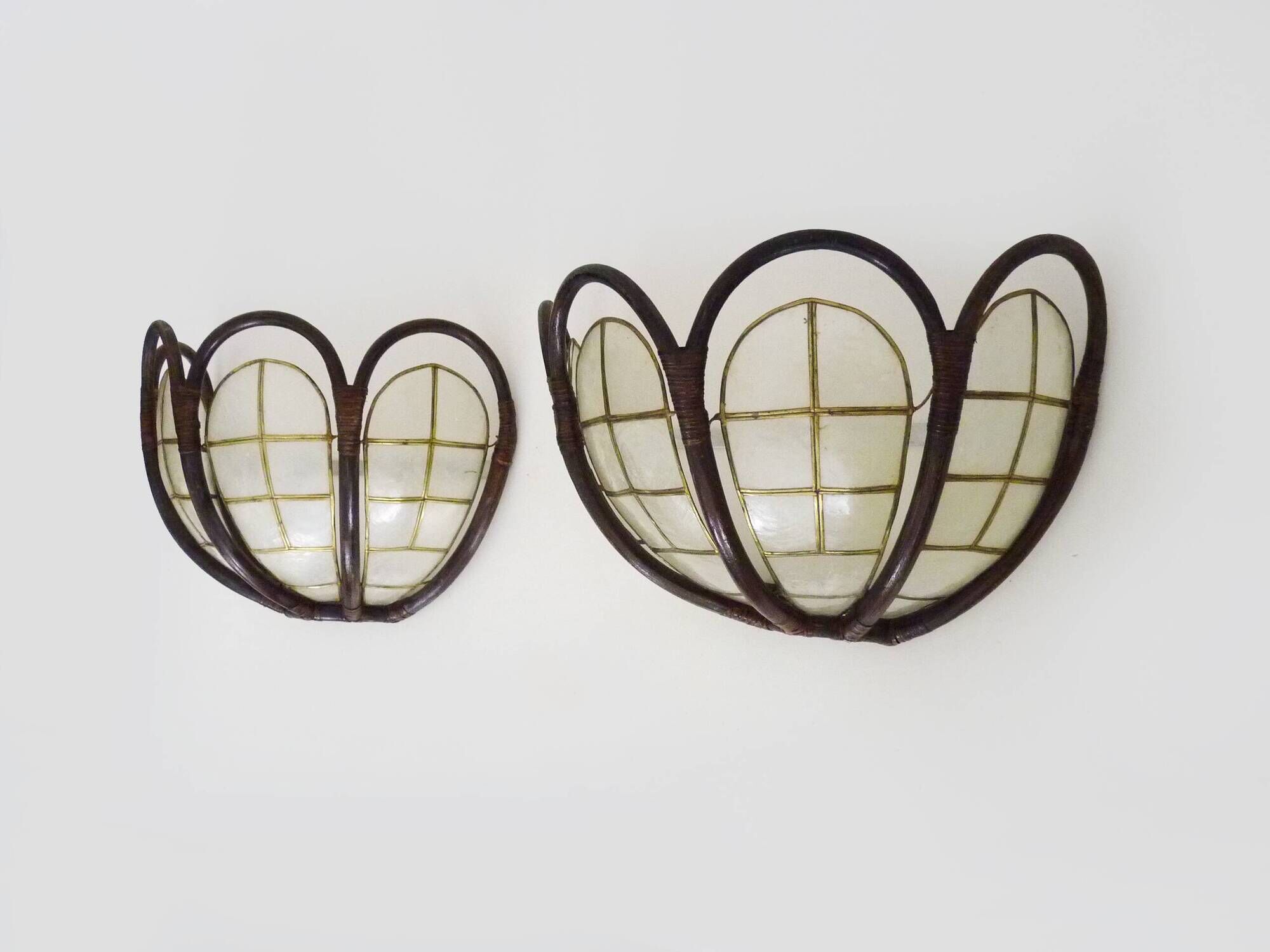 Pair of rattan and mother-of-pearl wall lights from the 50s and 60s