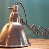 Workshop accordion mazda lamp