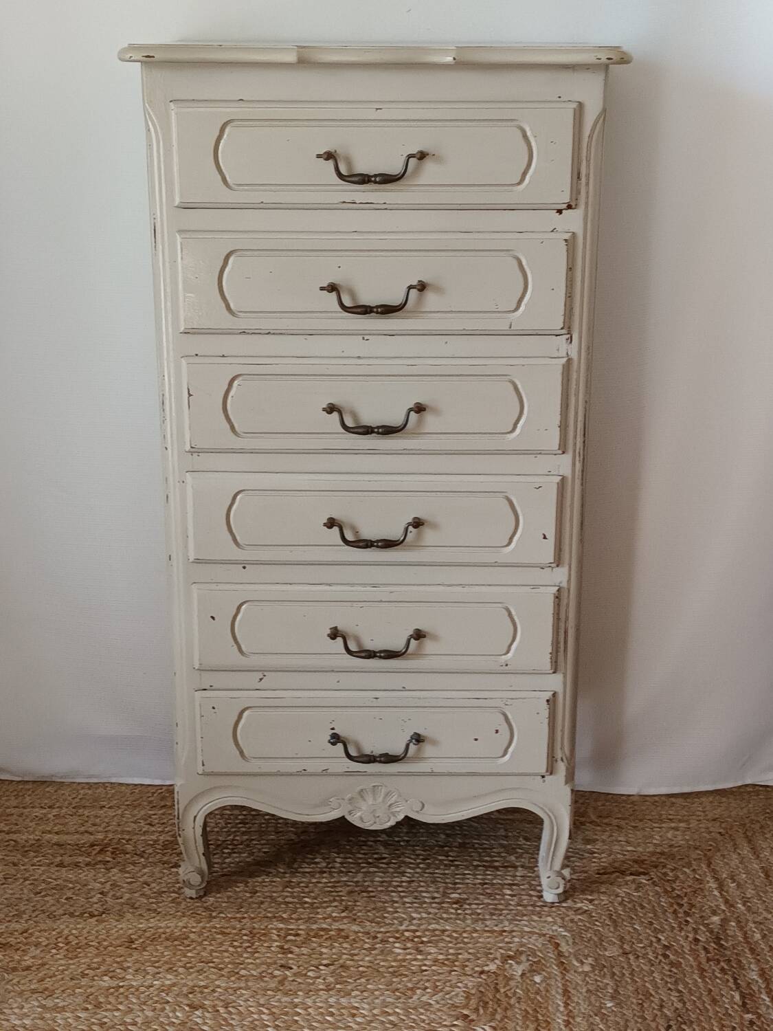 Louis XV style chiffonier with patina, 20th century