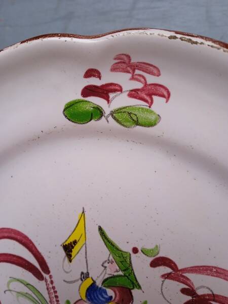 Assiette faience au chinois Les Islettes XVIIIem