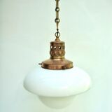 Opaline suspension at the end of the 19th century