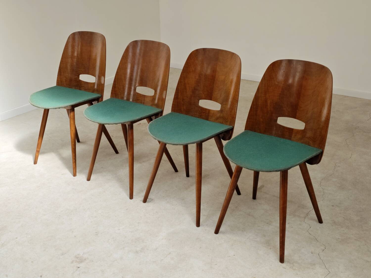 Set of 4 Lollipop chairs by Frantisek Jirak for Tatra 1960
