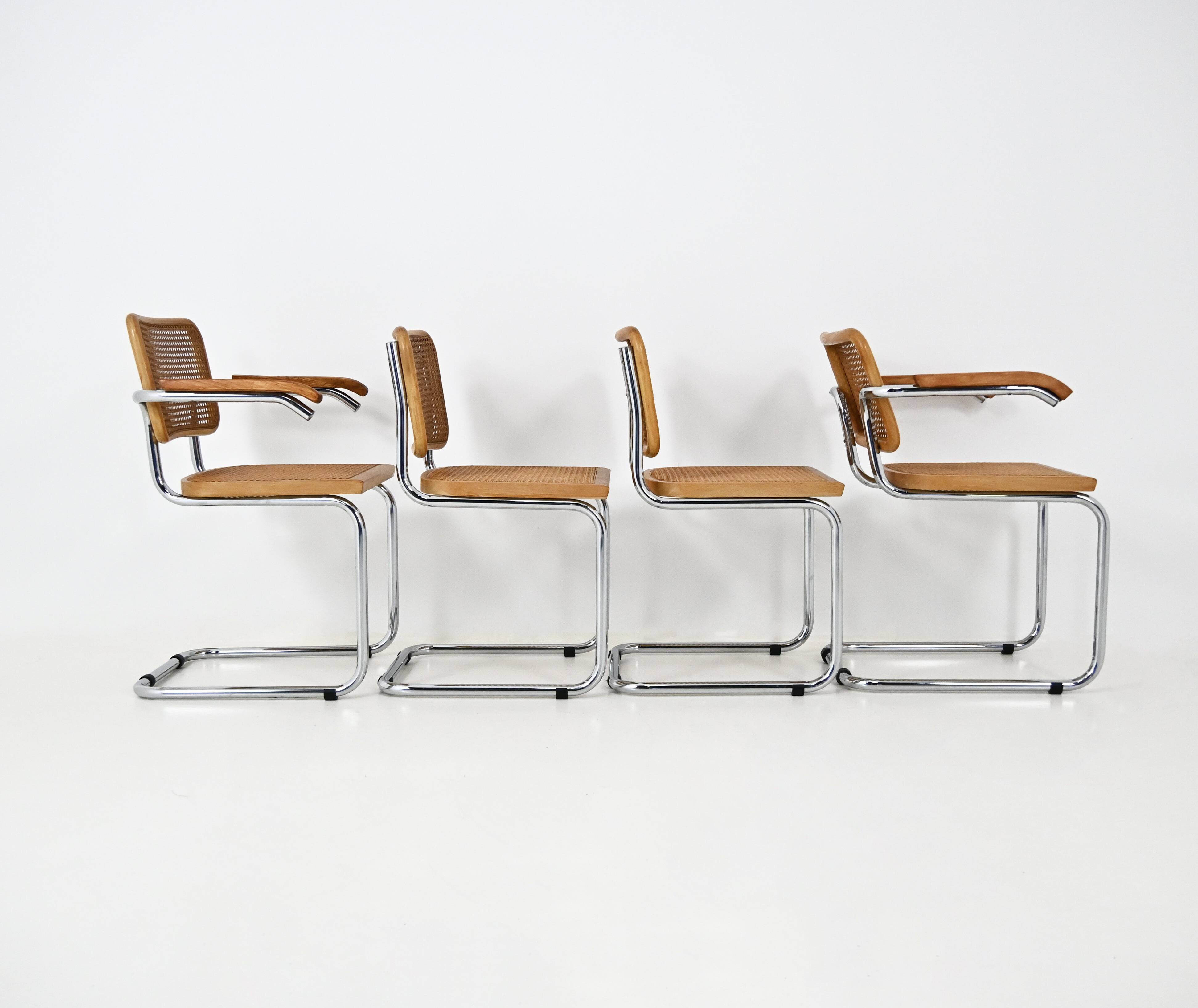 Set of 4 dining chairs Style B32 by Marcel Breuer