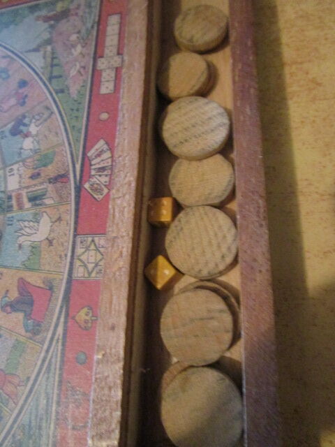 Wooden board - Checkers and ancient goose game