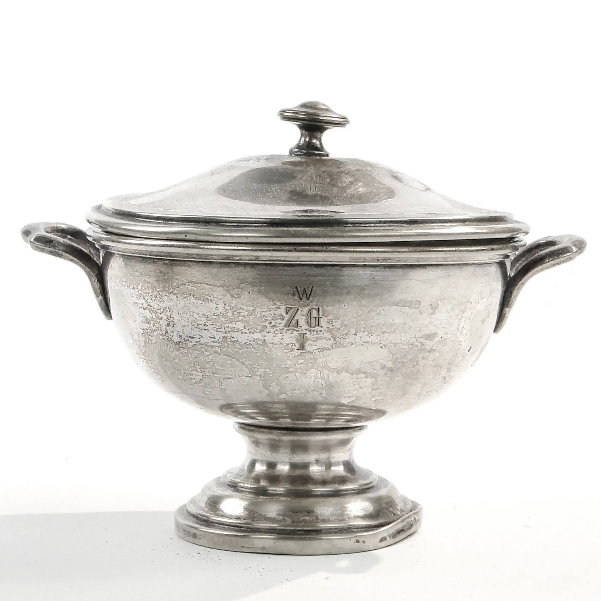 Soup tureen, Art Deco, silver-plated brass, Norblin, Poland, 1930s