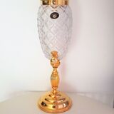 Jug fountain in crystal and gold metal