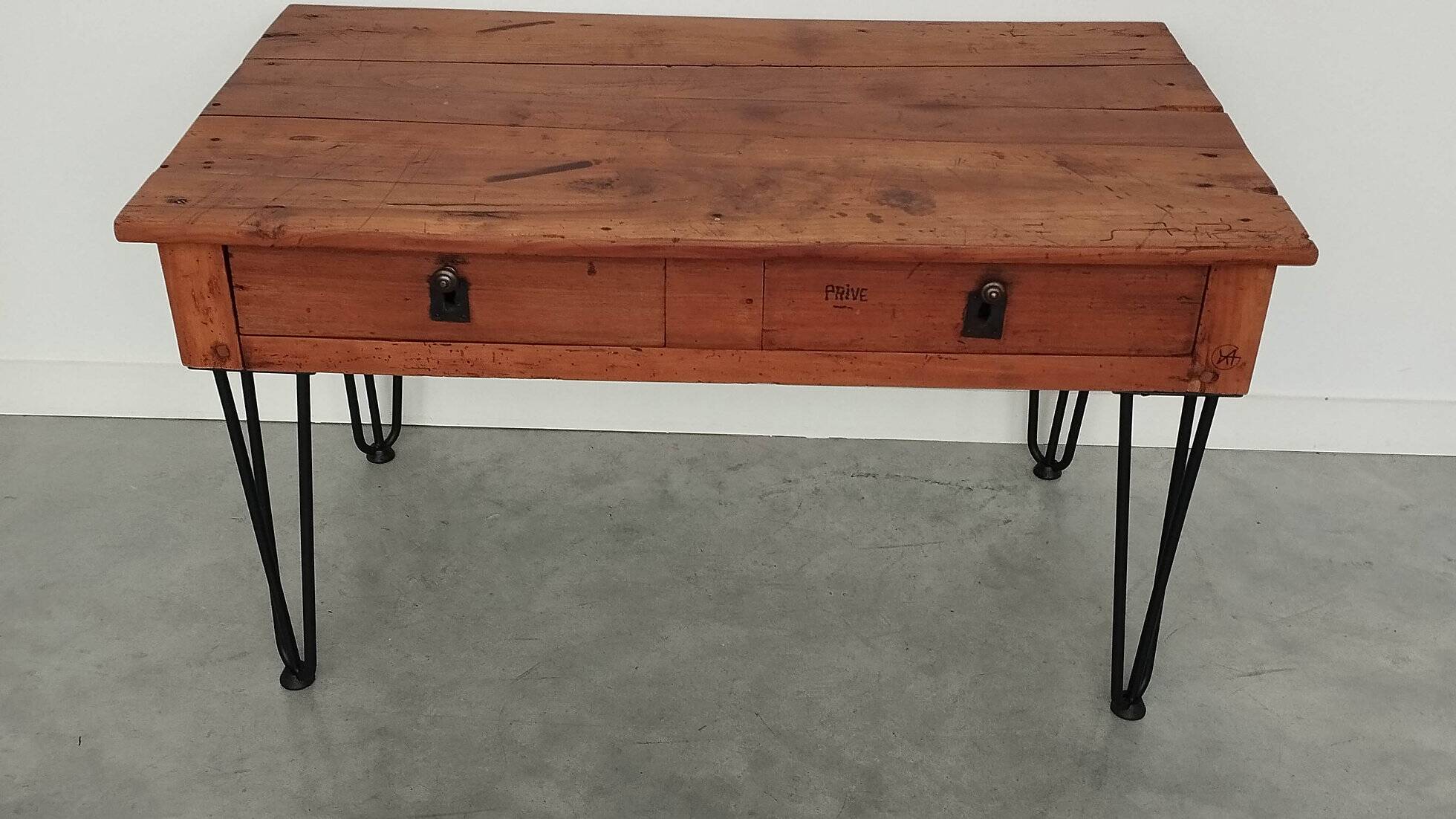Paulette coffee table