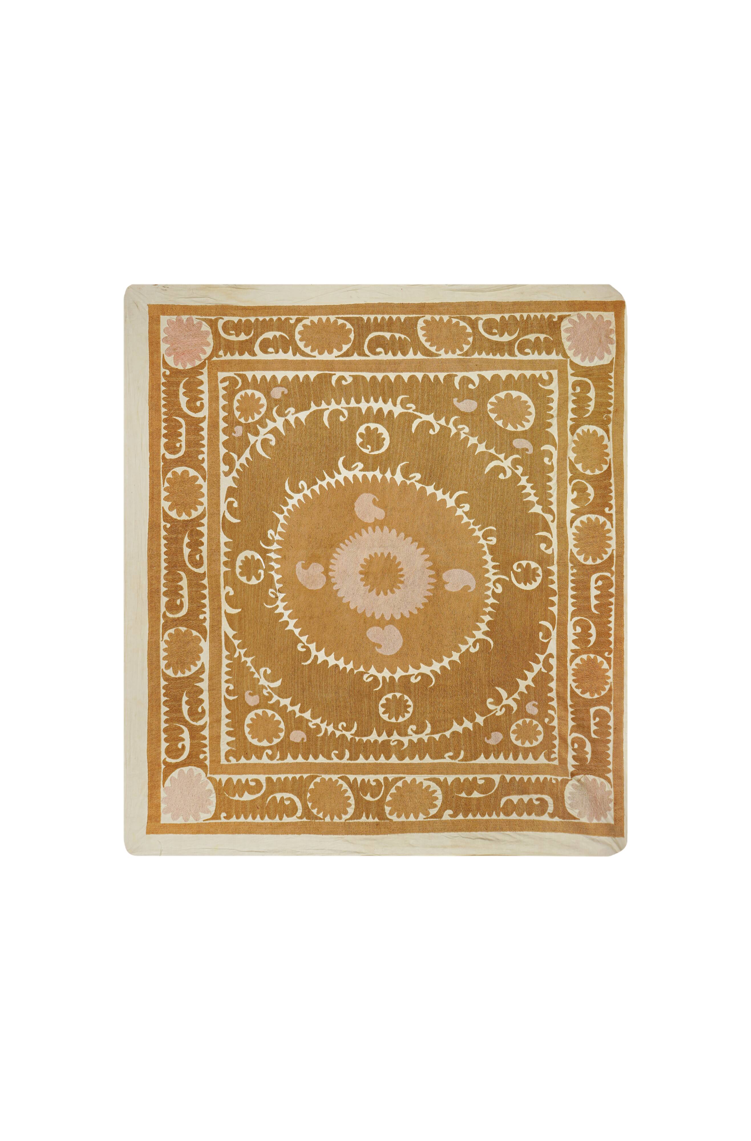 Vintage Turkish hand-knotted rug 124x136 cm