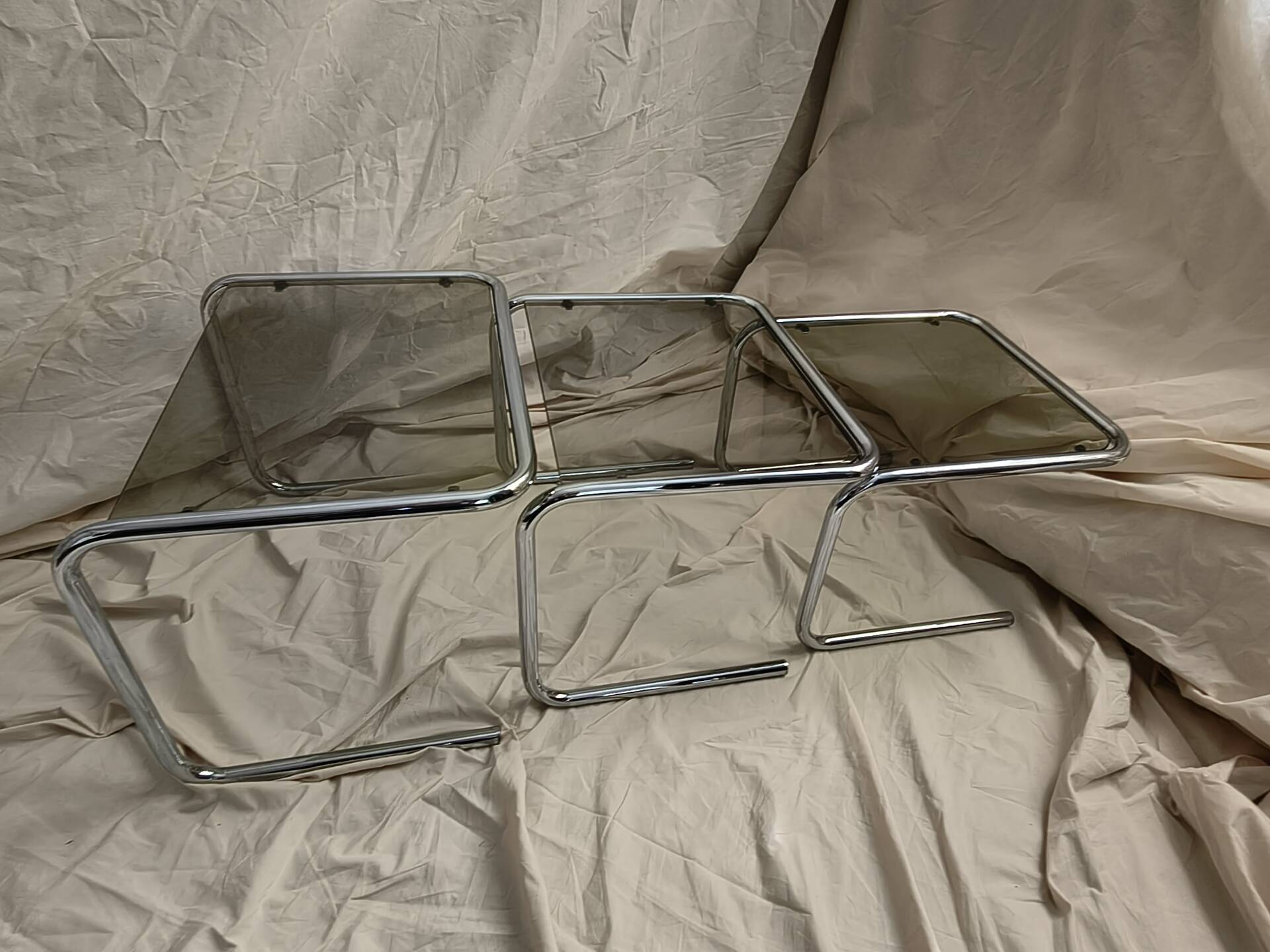 Table gigogne fin 1970