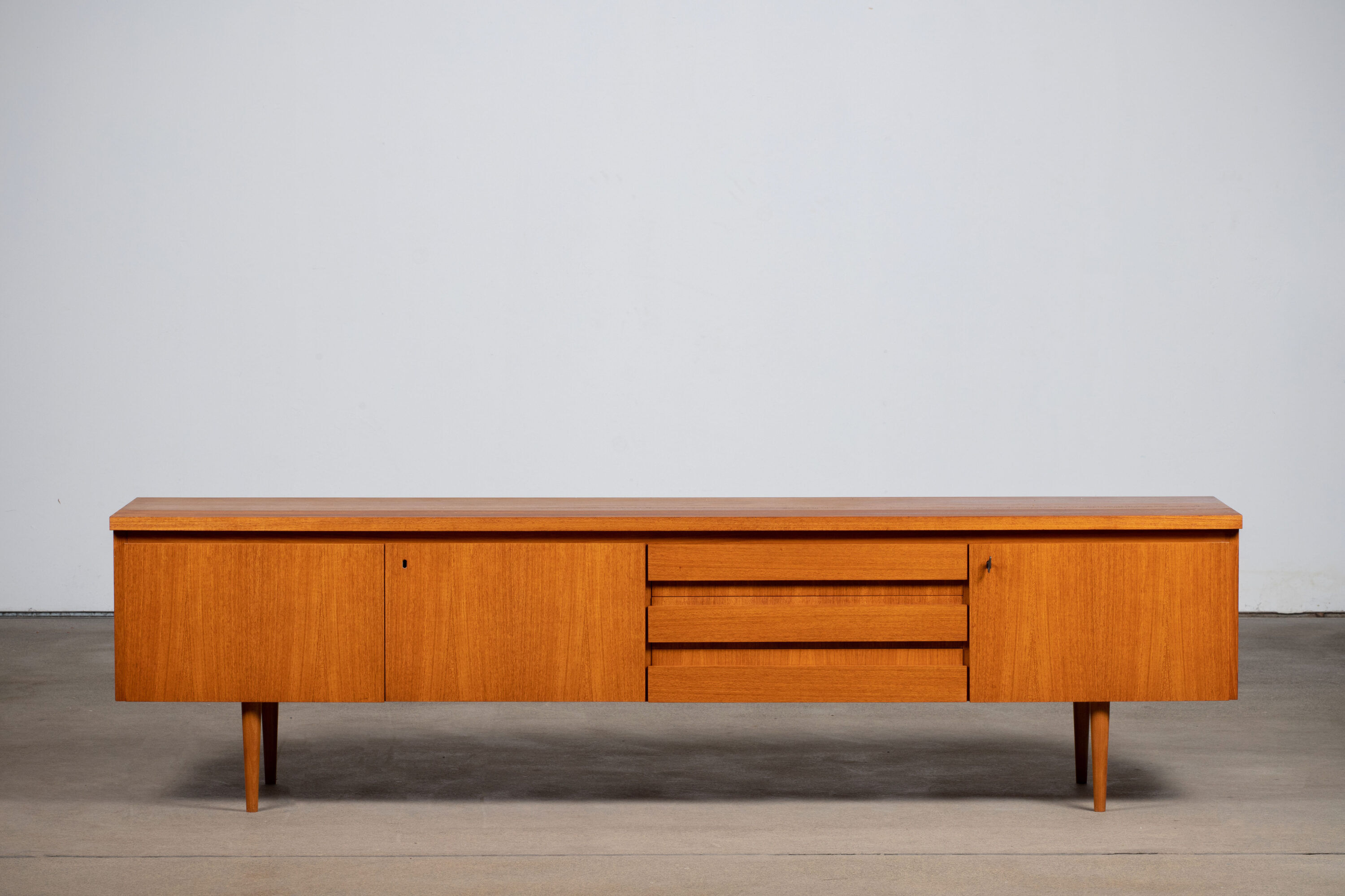 Vintage Scandinavian sideboard – 248 cm