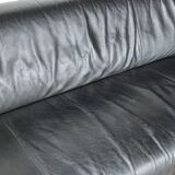 Rolf Benz 322 sofa, designed by Anita Schmidt, Germany, 1980s.