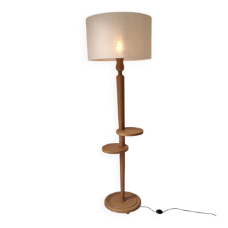 Vintage floor lamp in solid oak from the 1960s.