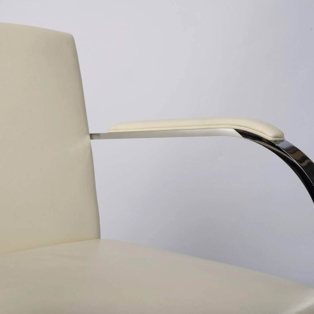 Brno Flat chair by Ludwig Mies van der Rohe and Lilly Reich and produced in the 1990s by Knoll