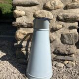 Broc in enamelled blue sheet metal