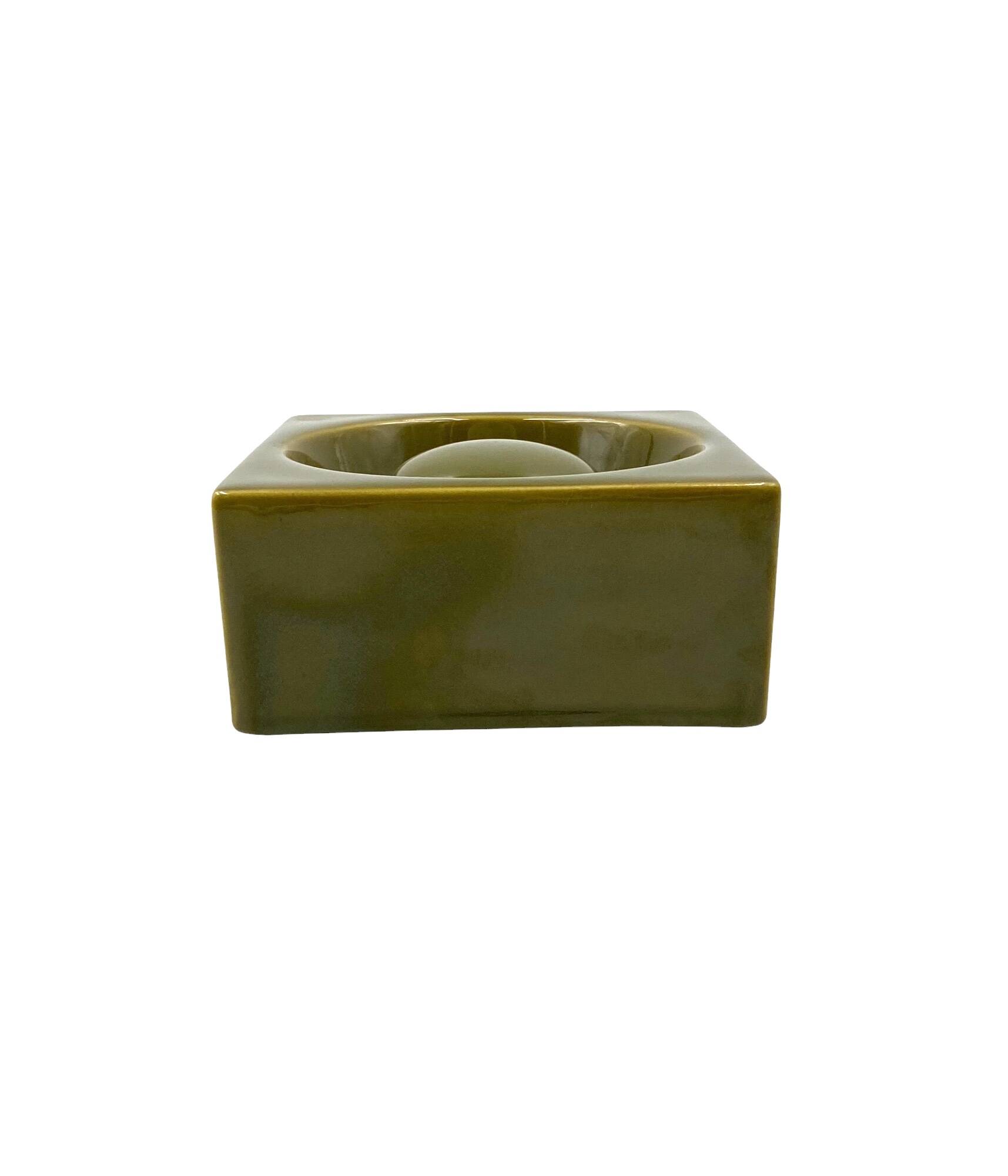 Mid-century green ceramic ashtray, Sicart Italy 1969
