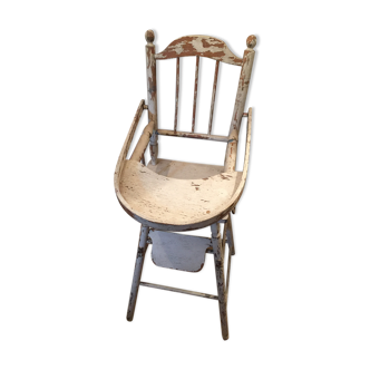 Toy "old" high chair for doll