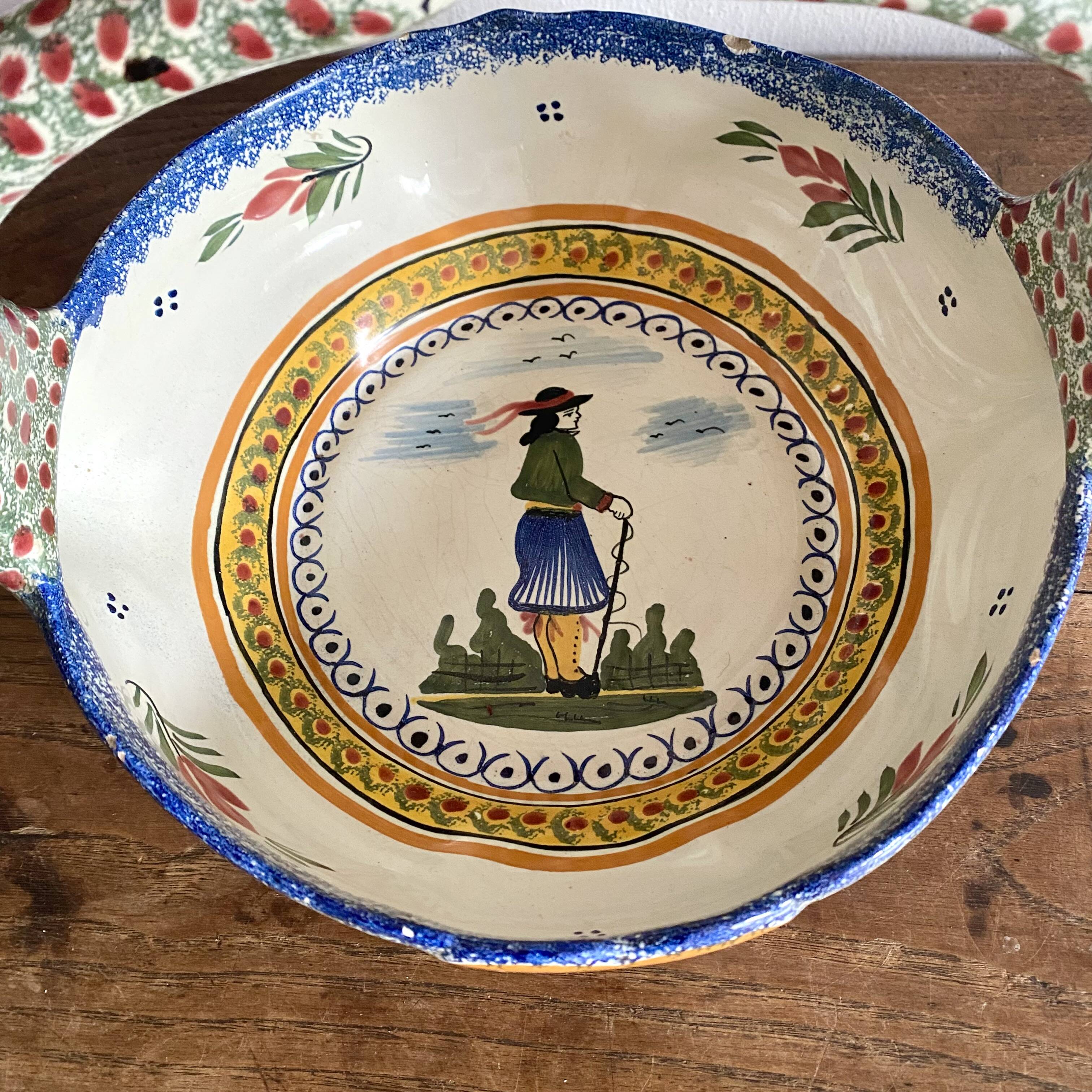 Fruit bowl, bird head handle HB Quimper Breton earthenware