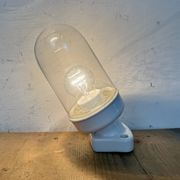 Applique murale vintage en porcelaine blanche avec verre transparent, années 1960