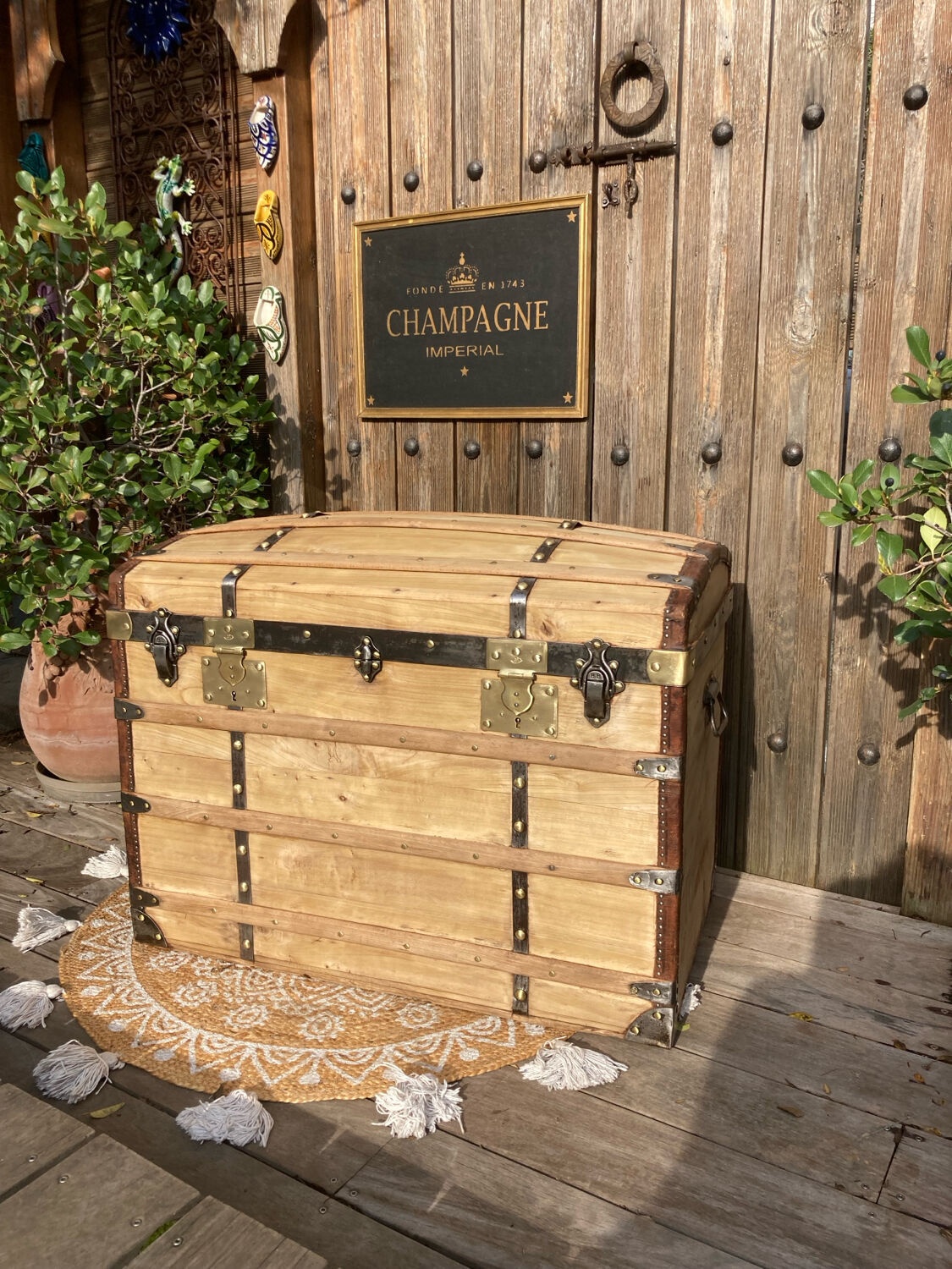 Exceptional curved leather/brass box with beautiful restored clasps.