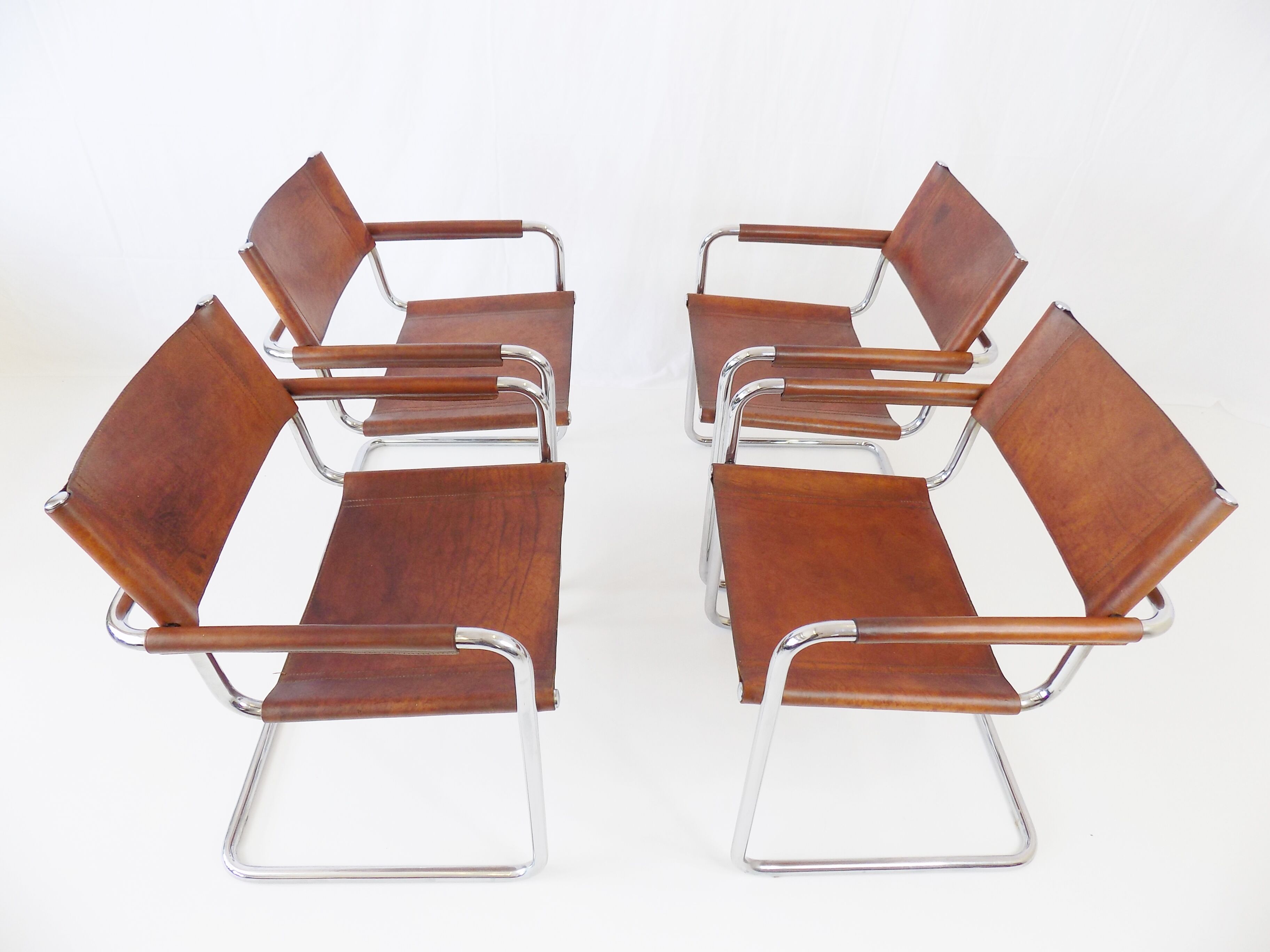 Matteo Grassi MG5 set of 4 leather cantilever chairs
