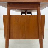 Petit Bureau en Teck par Gunnar Nielsen pour Tibergaarden