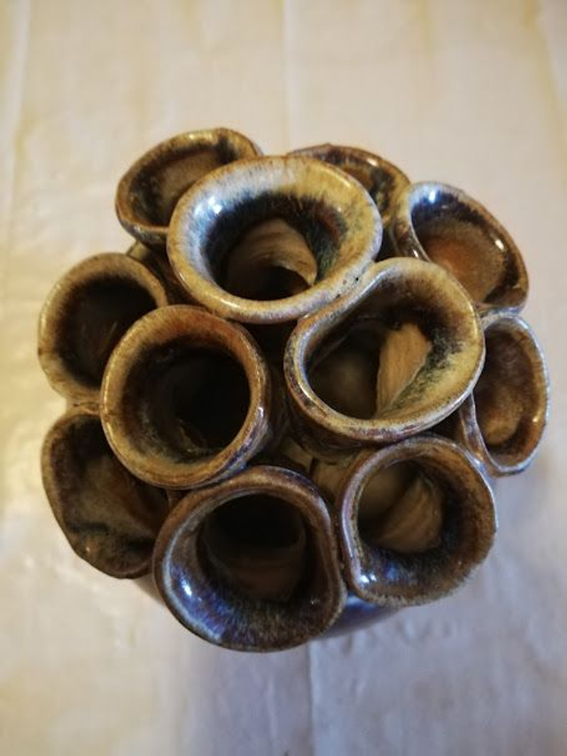 Vase pique-fleurs