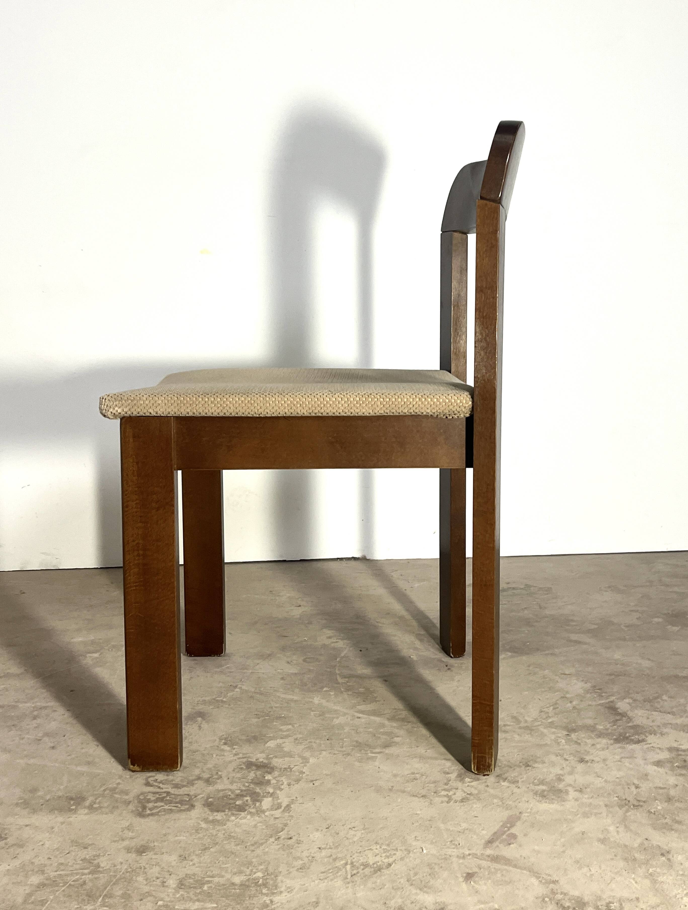 Set of 4 modernist vintage chairs