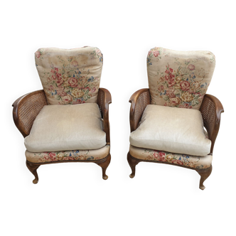 Pair of armchairs in walnut 1930