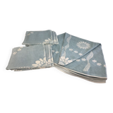 Oval tablecloth and 6 towels