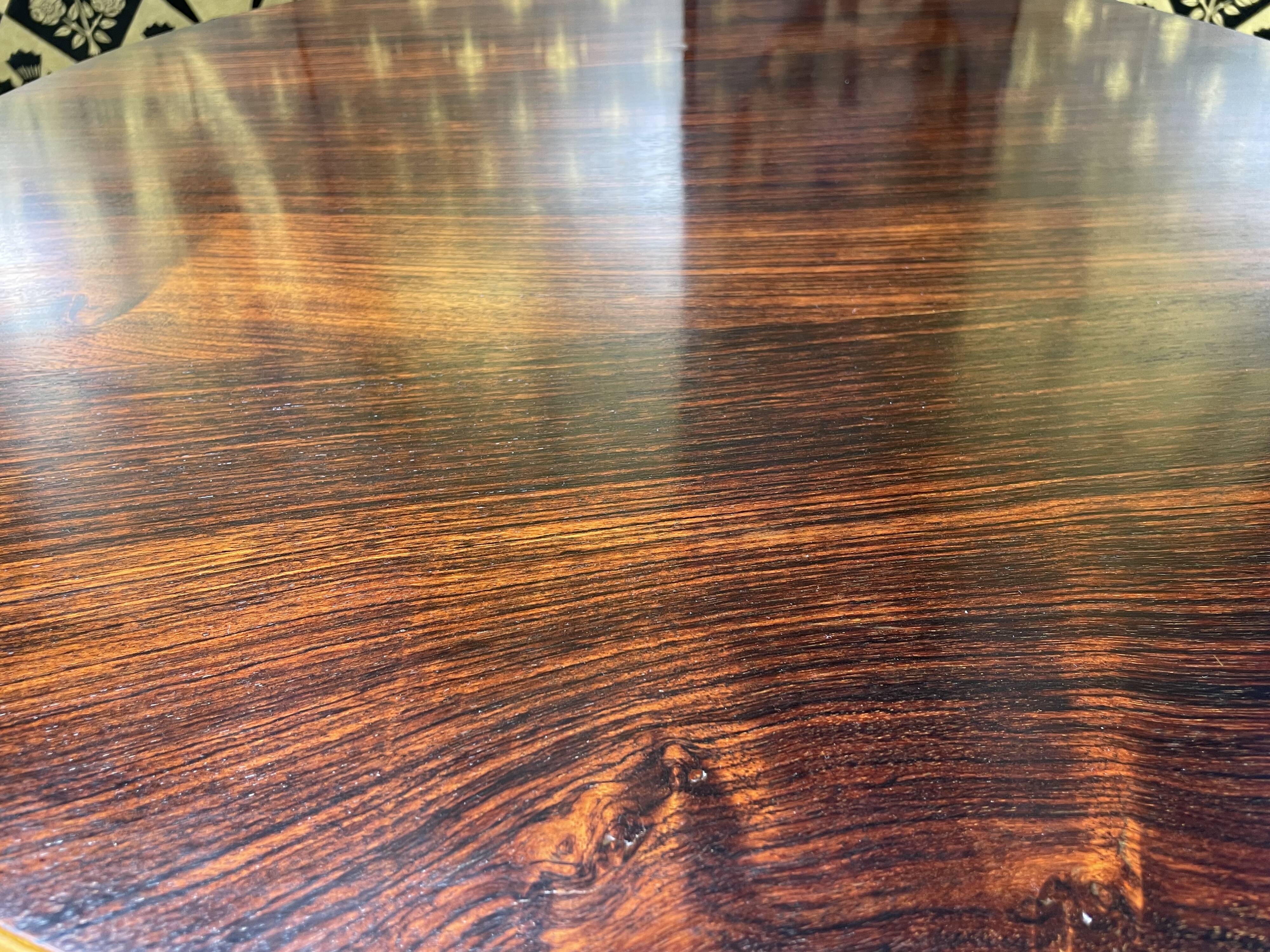 Coffee table - gueridon art deco era
