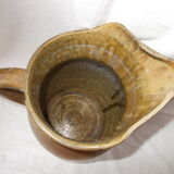 Pitcher in sandstone