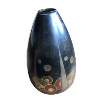 Metal vase