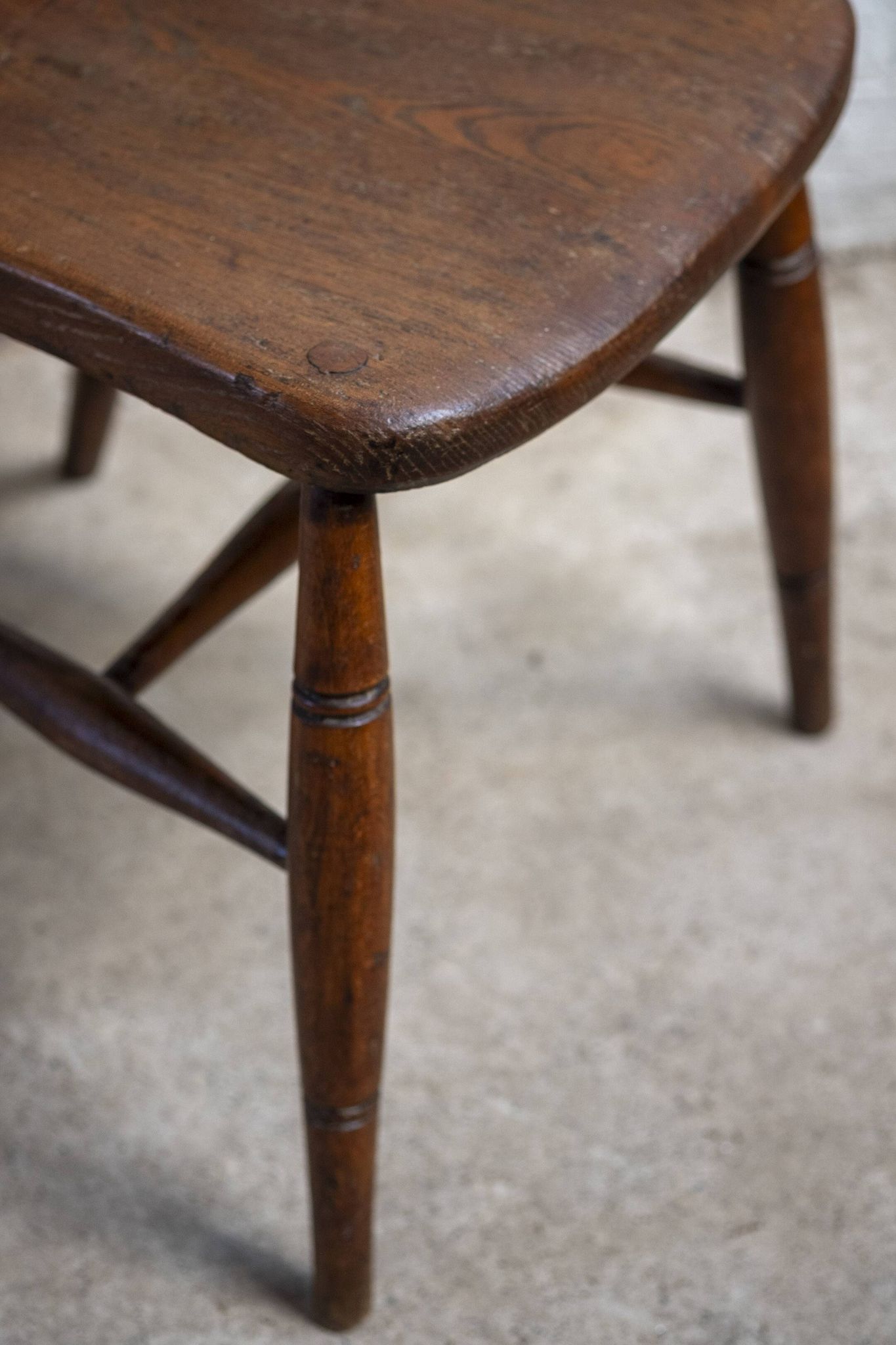 Early Charles Gibbons Windsor Chair in Elm, 1889 High Wycombe