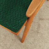 Pair of green-red boomerang armchairs by Antonin Suman for Ton (Thonet) 19