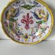 Assiette murale en majolique italienne – décor Renaissance peint à la main