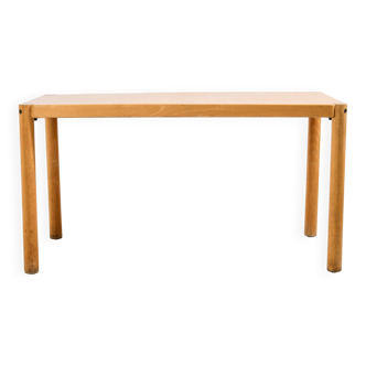 Oak dining table by Lübke
