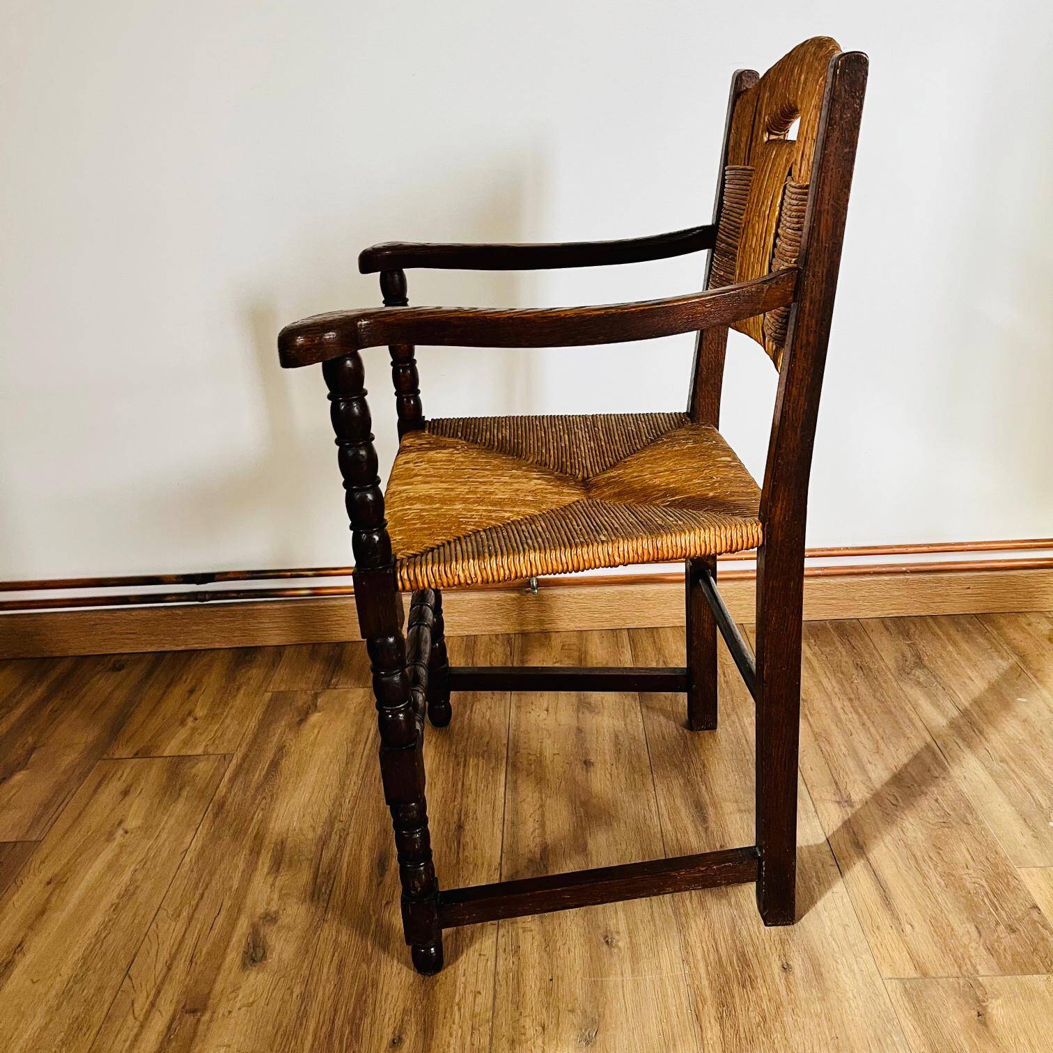 Fauteuil bois et paille
