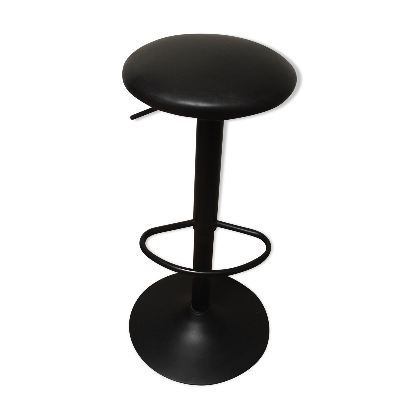 Bar stool seated leather and foot metal