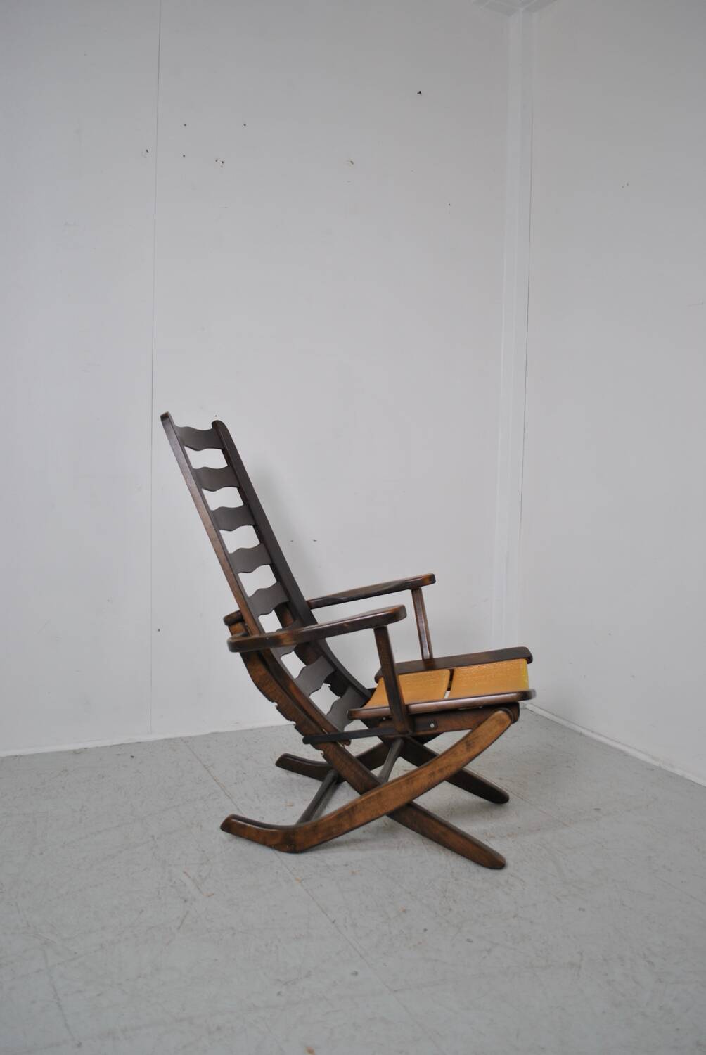 Triconfort 1960s recliner chair