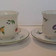 Two cups and saucers in fine porcelain, orchard model.