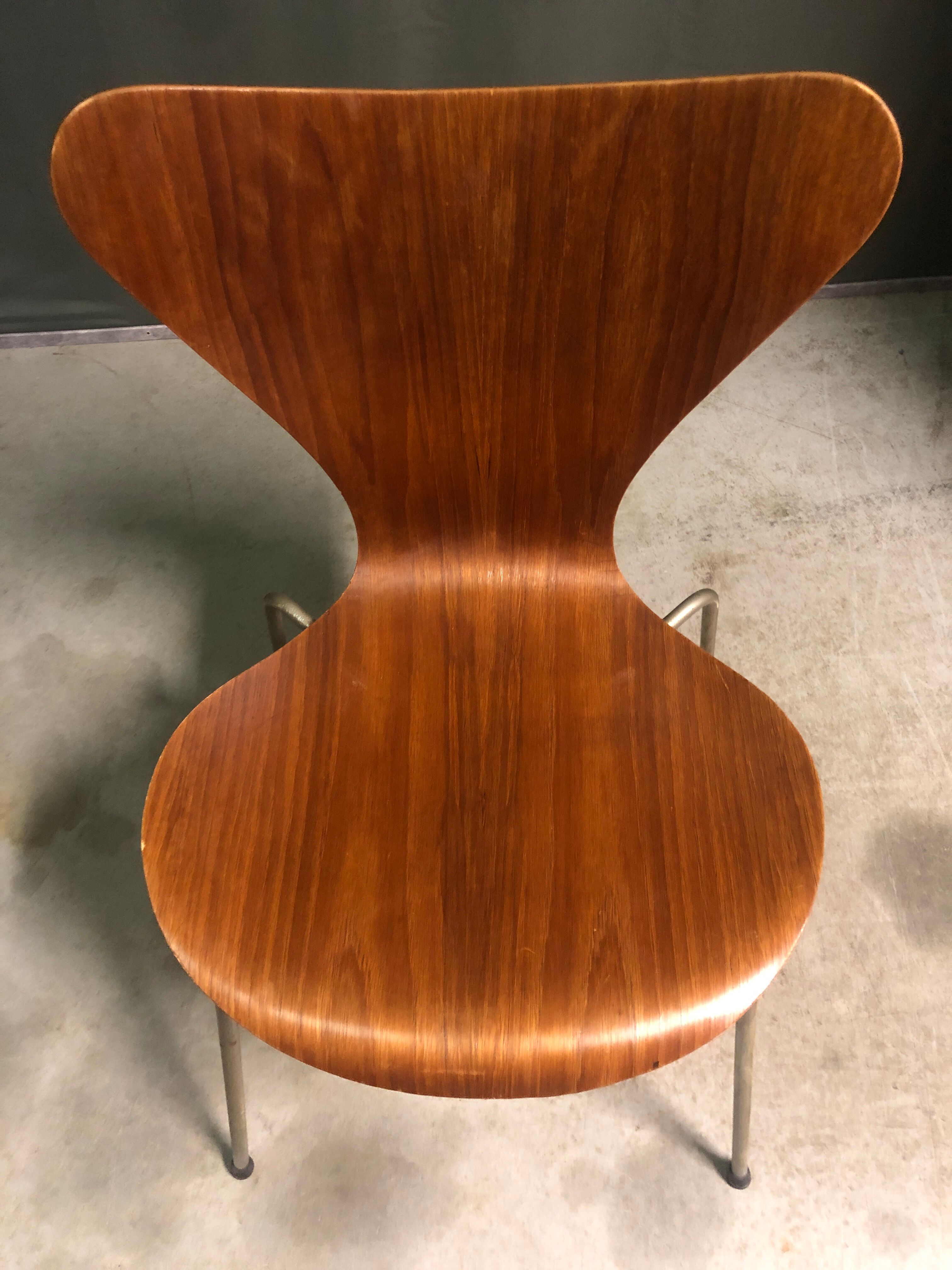 4 x Fritz Hansen Series 7, Arne Jacobsen dated 1955