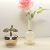 Brass apple