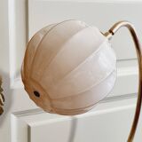 Lampe laiton col de cygne restaurer globe opaline rose