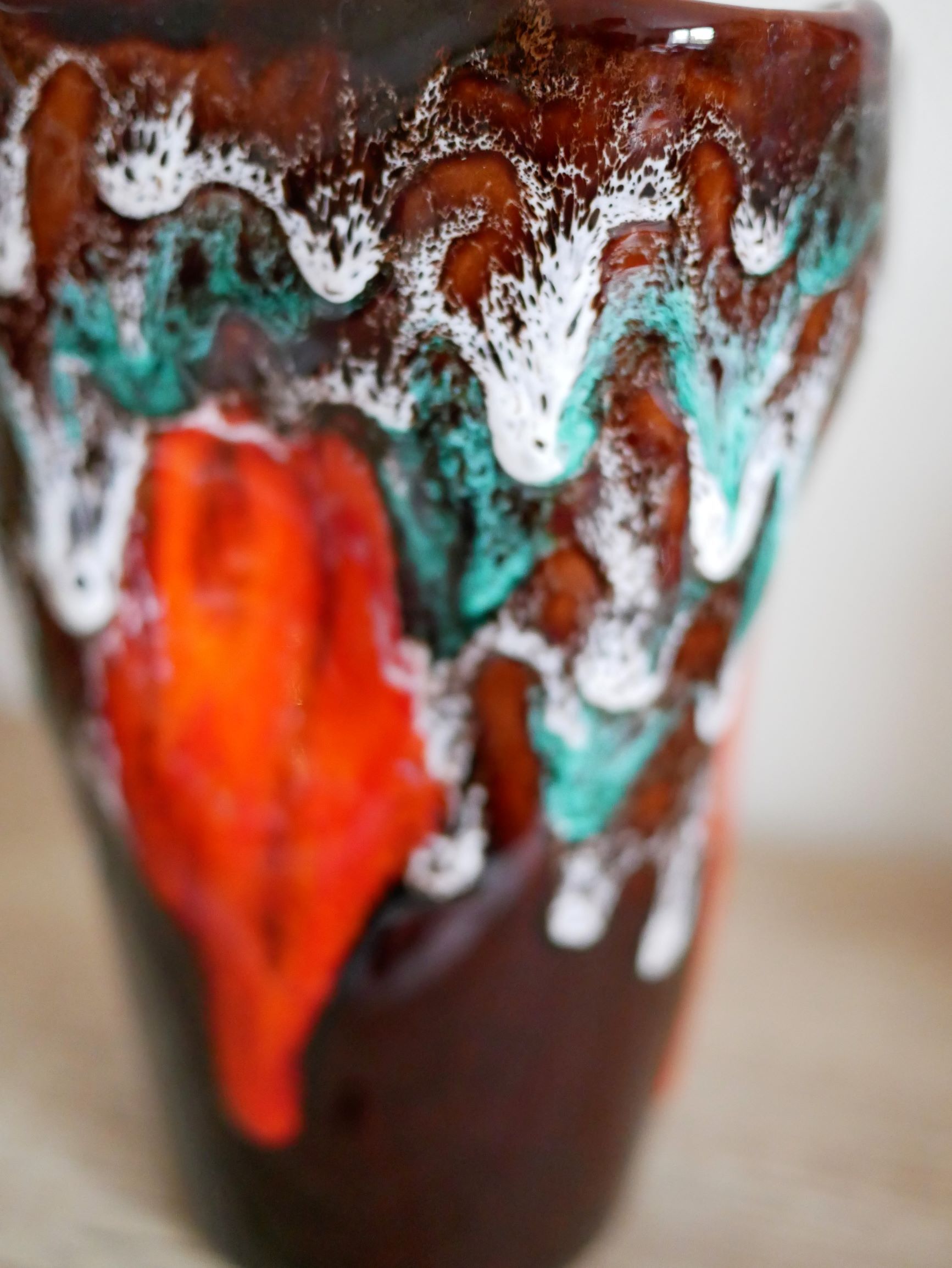 Vase Vallauris vintage marron  rouge