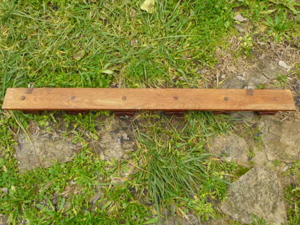 Porte manteau bois 6 patères industriel ou d'école