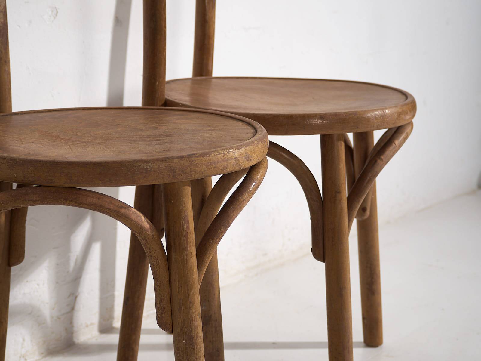 Set of antique Thonet chairs (circa 1920). Set of 4 pieces #3
