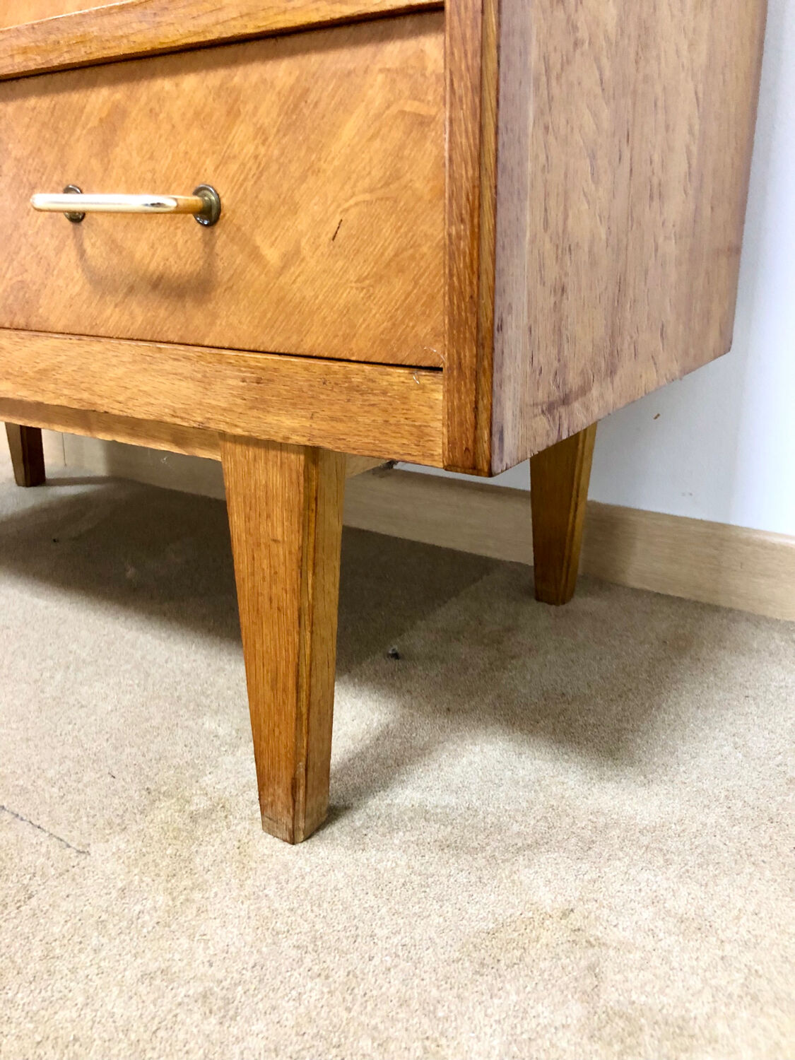 Scandinavian buffet secretary